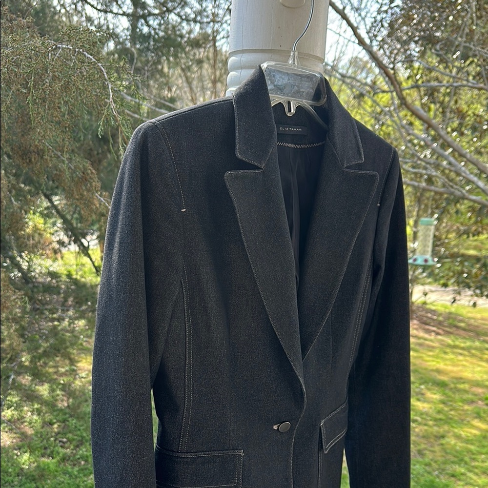 Elie Tahari Black Blazer Modern Fit Notched Lapel